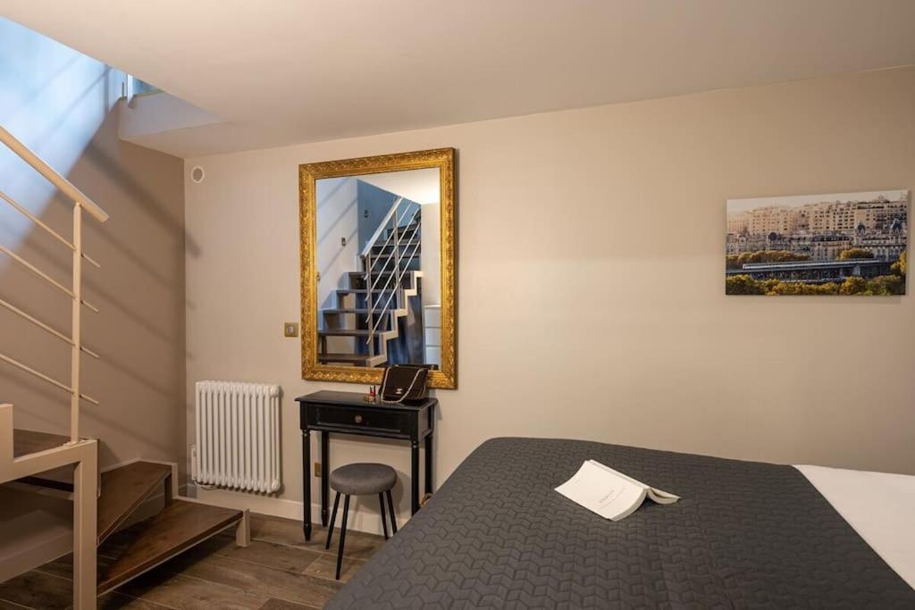 My Boudoir Apartment Paris Exterior photo