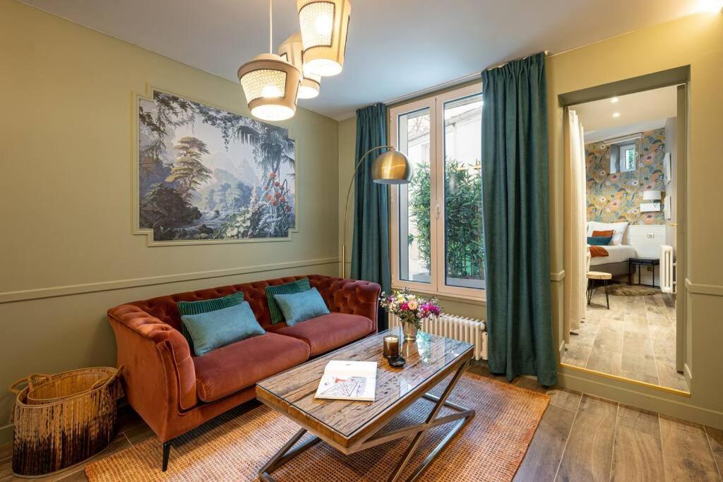 My Boudoir Apartment Paris Exterior photo